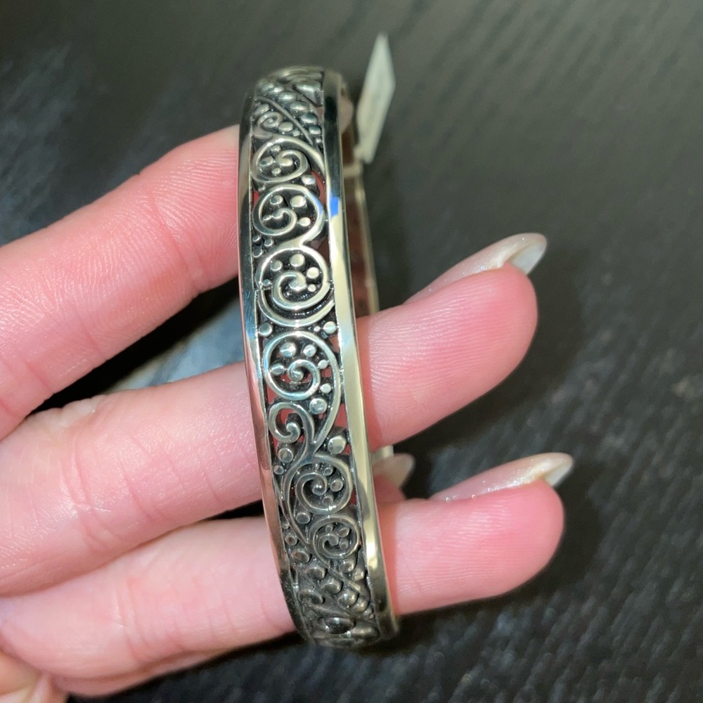 Brighton Love Affair Bangle